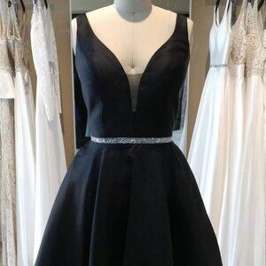 New Elegant Black Formal Couture Dress